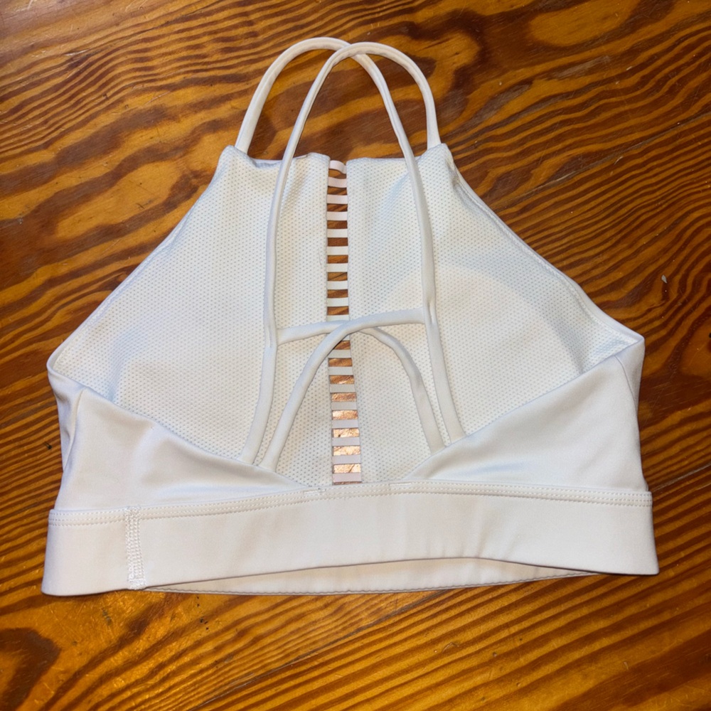 Nike Women's White Indy Ladder Rainbow Sports Bra - Picture 5 of 6